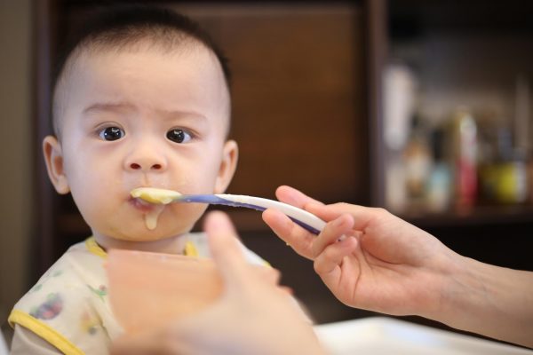 きれいな歯並びの秘訣は食卓にあり！子どものアゴと歯を育てる食生活・レシピとは